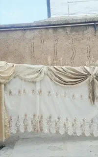 دوعدد برده خامه دوزی  باهرکدوم دوتا شال وسرپرده