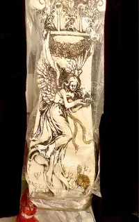 پایه تلفن و گلدان و غیره نقش برجسته