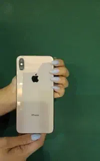 ایفونXSMax