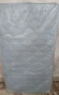 تشک تخت بچه گانه در حد نو