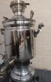 سماور بزرگ