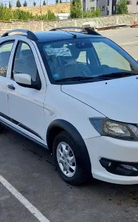 کوییک Rسفید مشکی