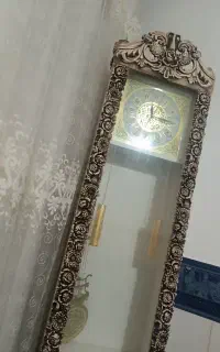 ساعت ایستاده