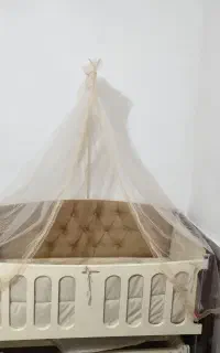 تخت نوزاد