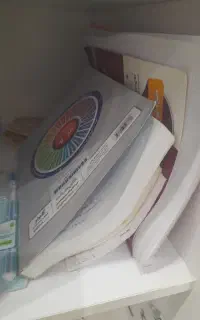 خریدانواع کتاب ودفتر وضایعات کاغذ وروزنامه باطله