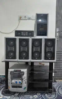 سیستم صوتی خانگی مارک  LG درحد نو