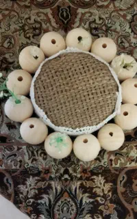 زیر گلدان جا شمع