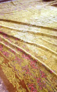 فرش تمام ابریشم قم