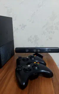 xbox 360 به همراه کینکت