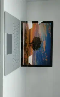 سورفیس ۳ تمیز نسل ۱۰