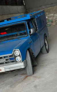 نیسان مدل 82