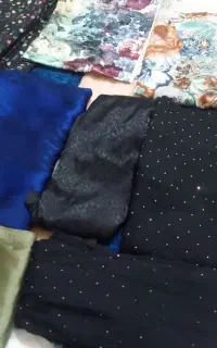 شال و روسری همه باهم یک تومن