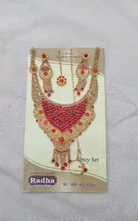 سرویس کامل  گردنبند