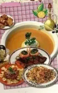 غذای خانگی با کیفیت و مناسب