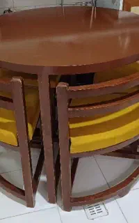 میزغذاخوری چهارنفره