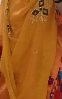 می نا