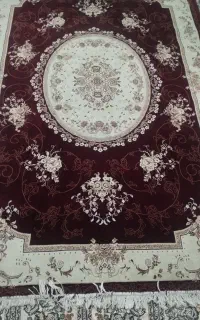 یک عدد فرش ۶متری