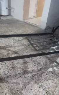 تخت آهنی در حد نو