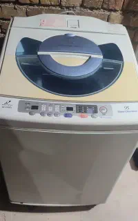 لباسشویی هیتاچی