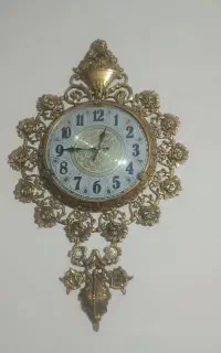 ساعت برنز سنگین وزن