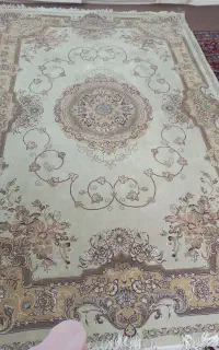 فرش ۶ متری ۷۰۰ شانه