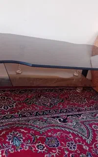 میز جلو ملی