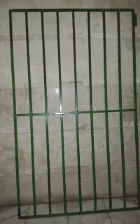 محافظ درب اپارتمان