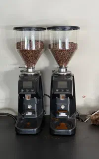دستگاه آسیاب قهوه