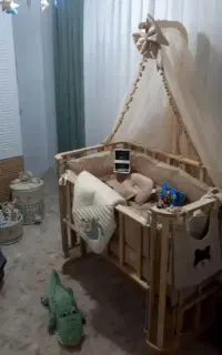 کریر نوزاد و تخت