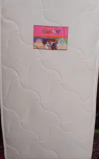 یک عدد تشک بچه