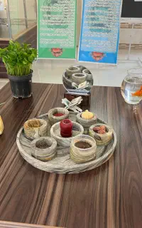 استخدام متصدی پذیرش  و نیروی خدماتی