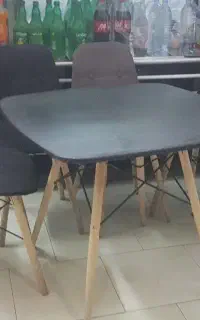 میز و صندلی