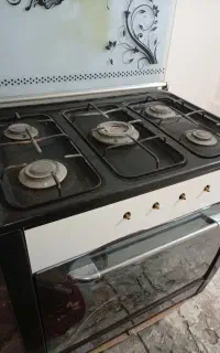 اجاق گاز پنج شعله