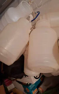 دبه پلاستیکی،نی آبمیوه