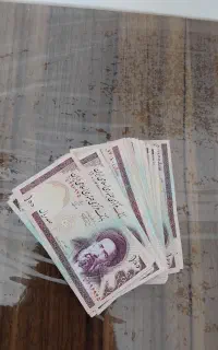 50 عدد اسکناس 10 تومنی