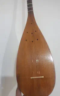 تنبور و سه تار. اهورا