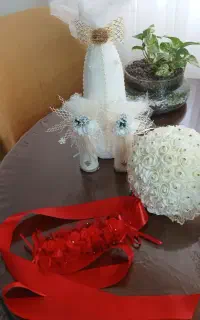 آینه طرح نقره، کله قند ،دسته گل عروس وکمر قرمز