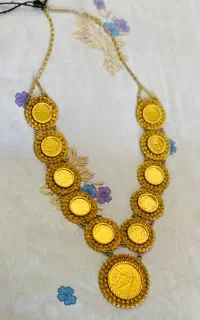 گردنبند سکه ای رولباس محلی نمادار