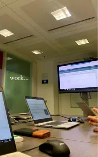 استخدام ادمین پاسخگویی