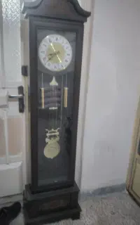 ساعت ایستاده