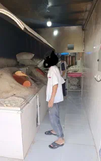 به دوتا نیرو نون درار و شاطر تنور نیاز داریم