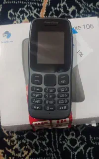 گوشی ساده نو نو