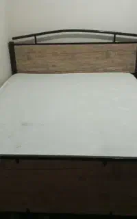 تخت آهنی نو نو