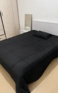 تخت دو‌نفره با تشک