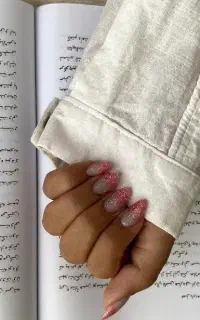 کاشت ناخن زیباشهر