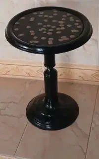 پایه تلفن ،گل ، مجسمه ، تزئینات