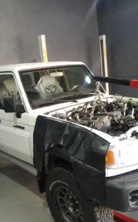 تعمیرگاه خودروهای دو دیفرانسیل و آفرود .ی