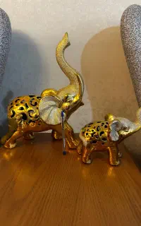 دو عدد فیل طلایی دکوری