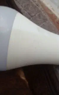 لامپ 40.  50وات بزرگ