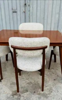 میز غذا خوری مینی مال